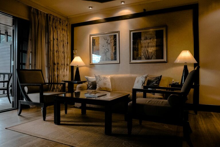 Tips for Creating a Cosy and Inviting Living Room on a Budget